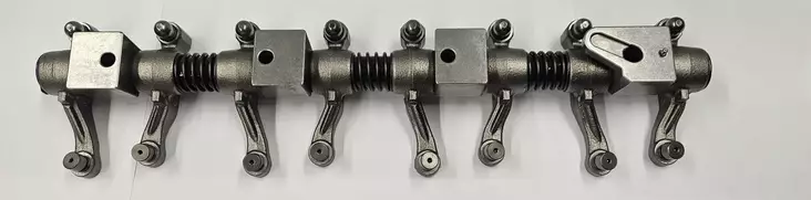 ROCKER ARM ASSY KDI2504 - Kohler työkoneiden moottorin varaosat - ED0060452130-S - 1